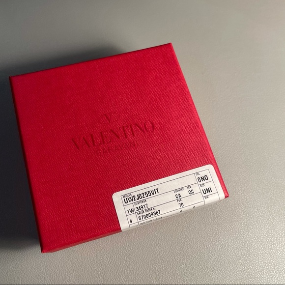 Brand New Valentino Rockstud Bracelet 100％ Real - Picture 6 of 8